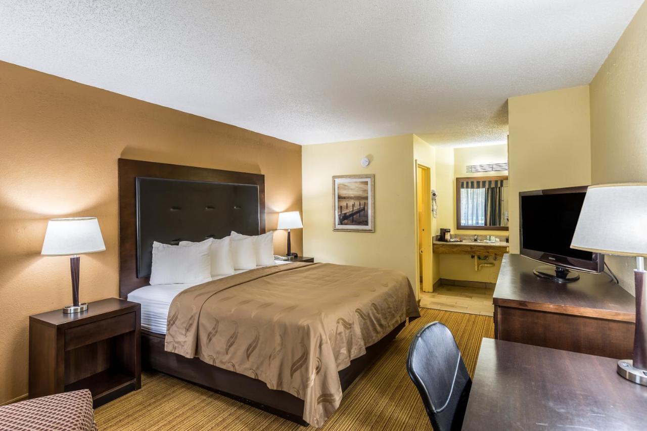 King Room - Non-Smoking at Quality Inn Clemson near University