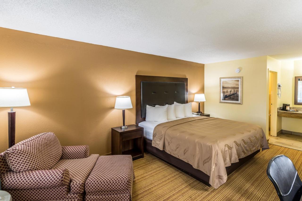 King Room - Non-Smoking at Quality Inn Clemson near University