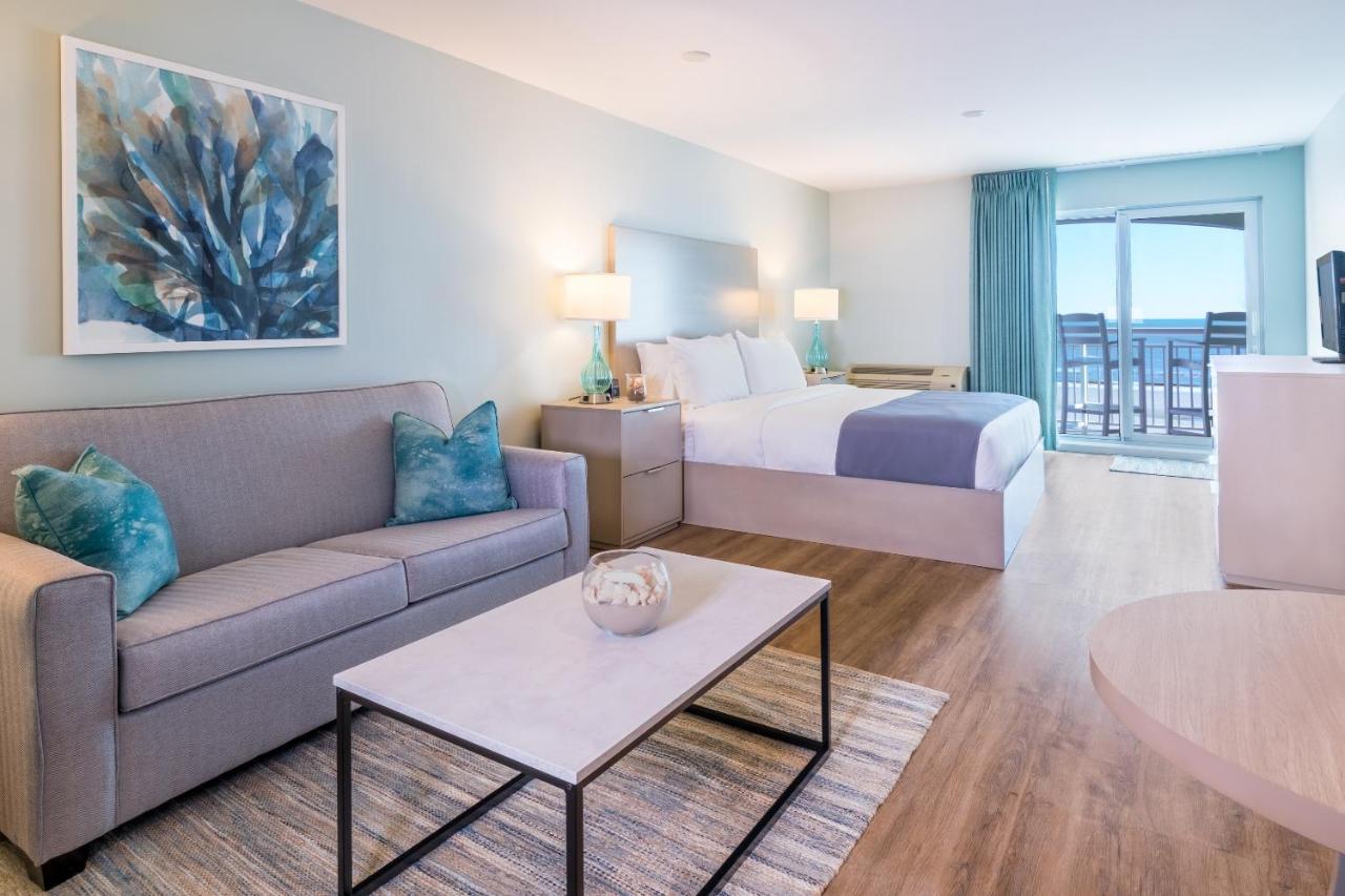 King Room with Balcony - Oceanfront View at The Palms Oceanfront Hotel