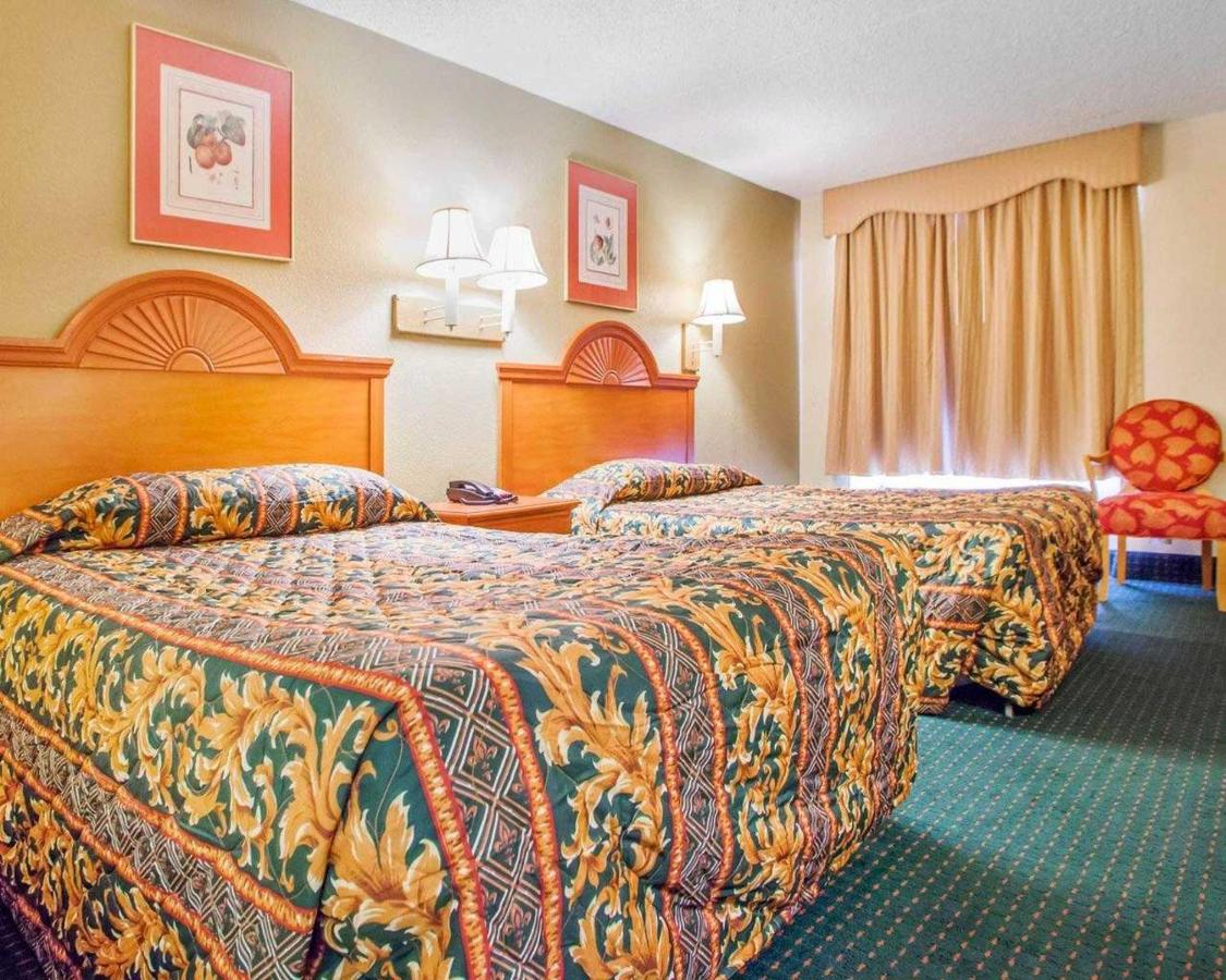 Double Room with Two Double Beds - Smoking at Rodeway Inn Mount Laurel Hwy 73