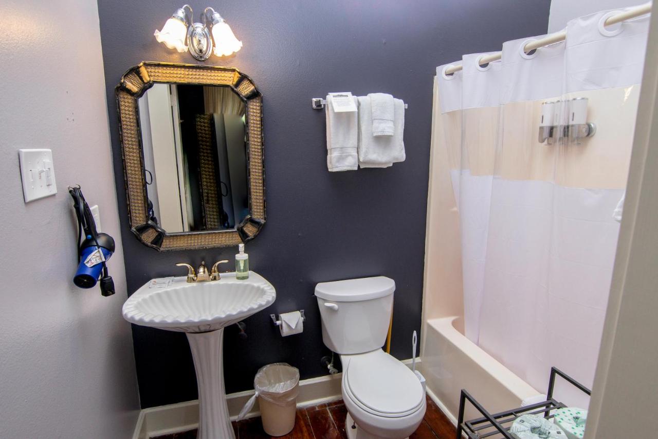 | Rathbone Mansions New Orleans