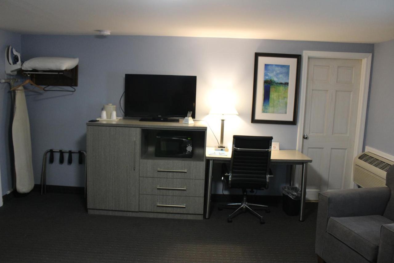 Standard Room at Sandwich Lodge & Resort