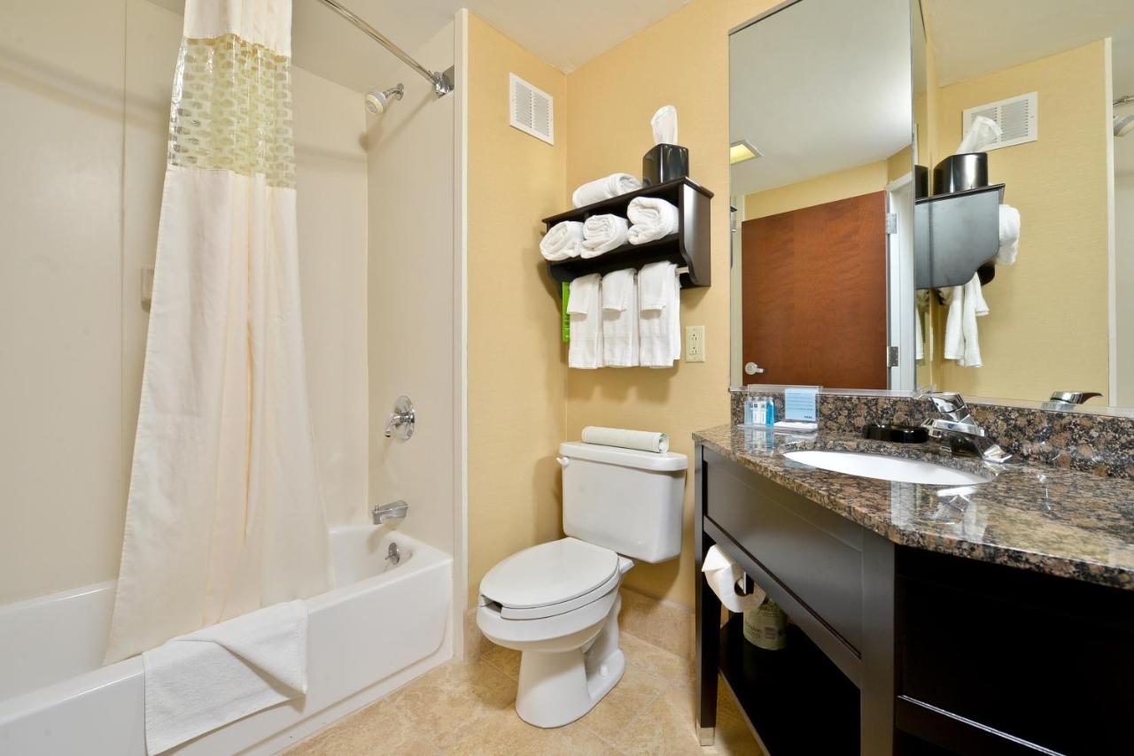 Standard Queen Room with Two Queen Beds - Non Smoking at Comfort Inn Saco-Old Orchard Beach