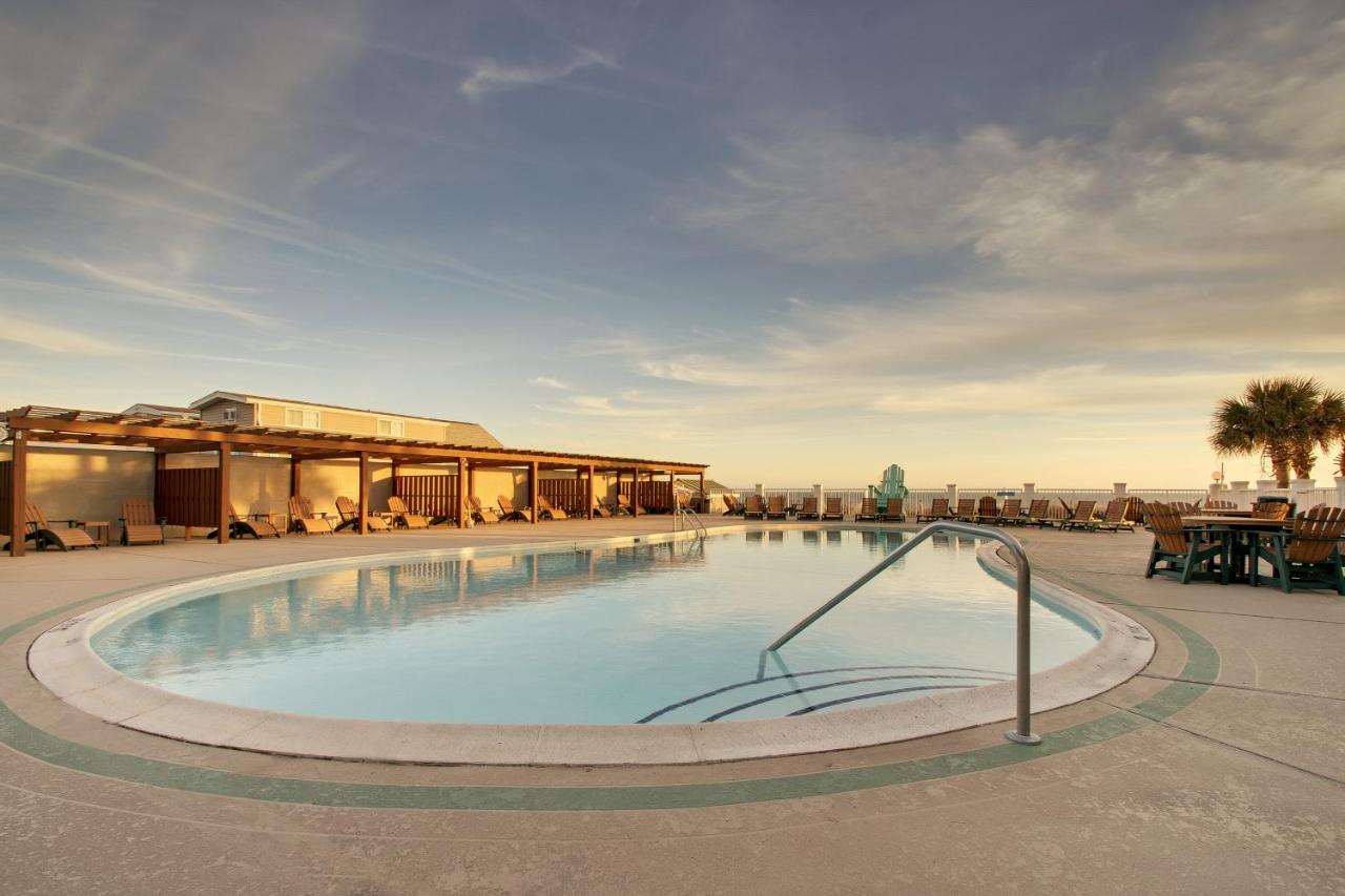 | Islander Hotel & Resort