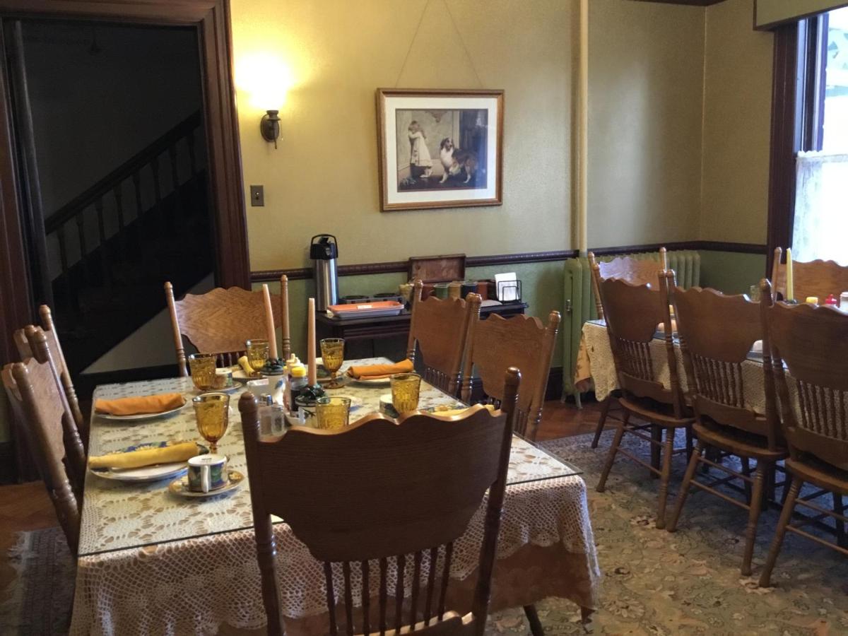 | Amherst Inn