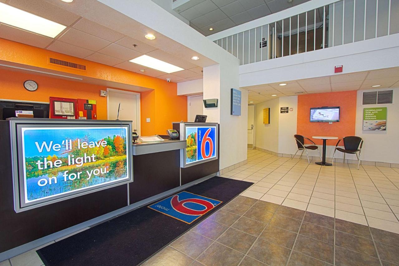 | Motel 6-East Brunswick, NJ