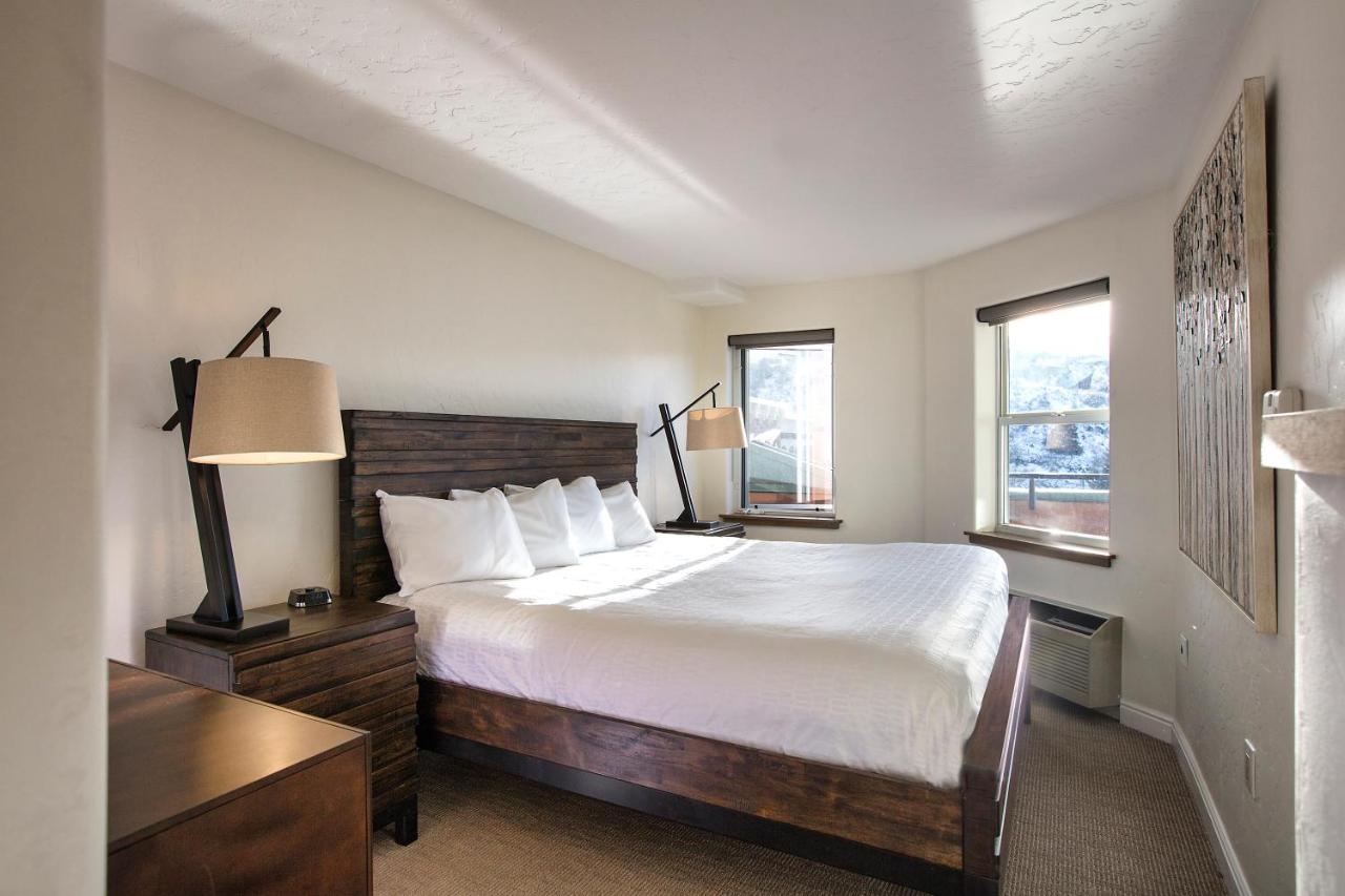 Suite with River View - Non-Smoking at The Inn at Riverwalk