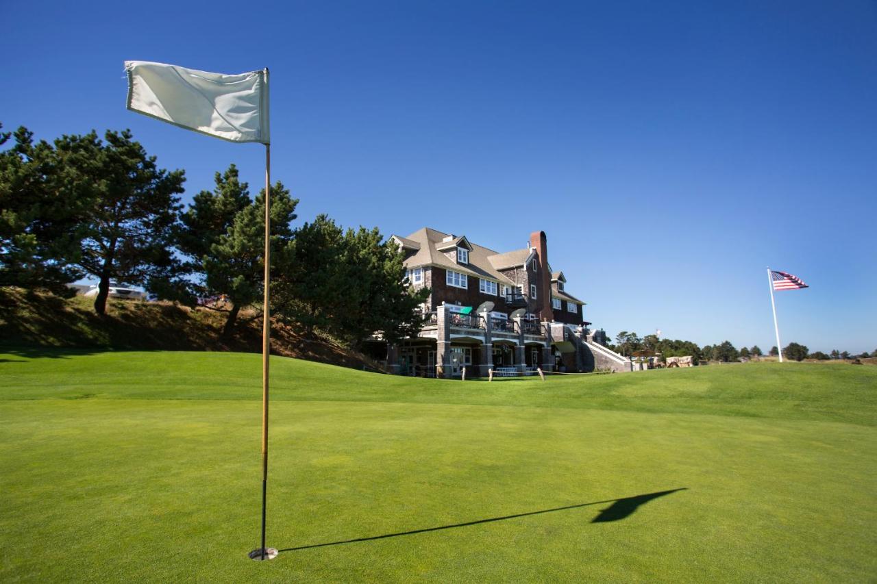 | McMenamins Gearhart Hotel