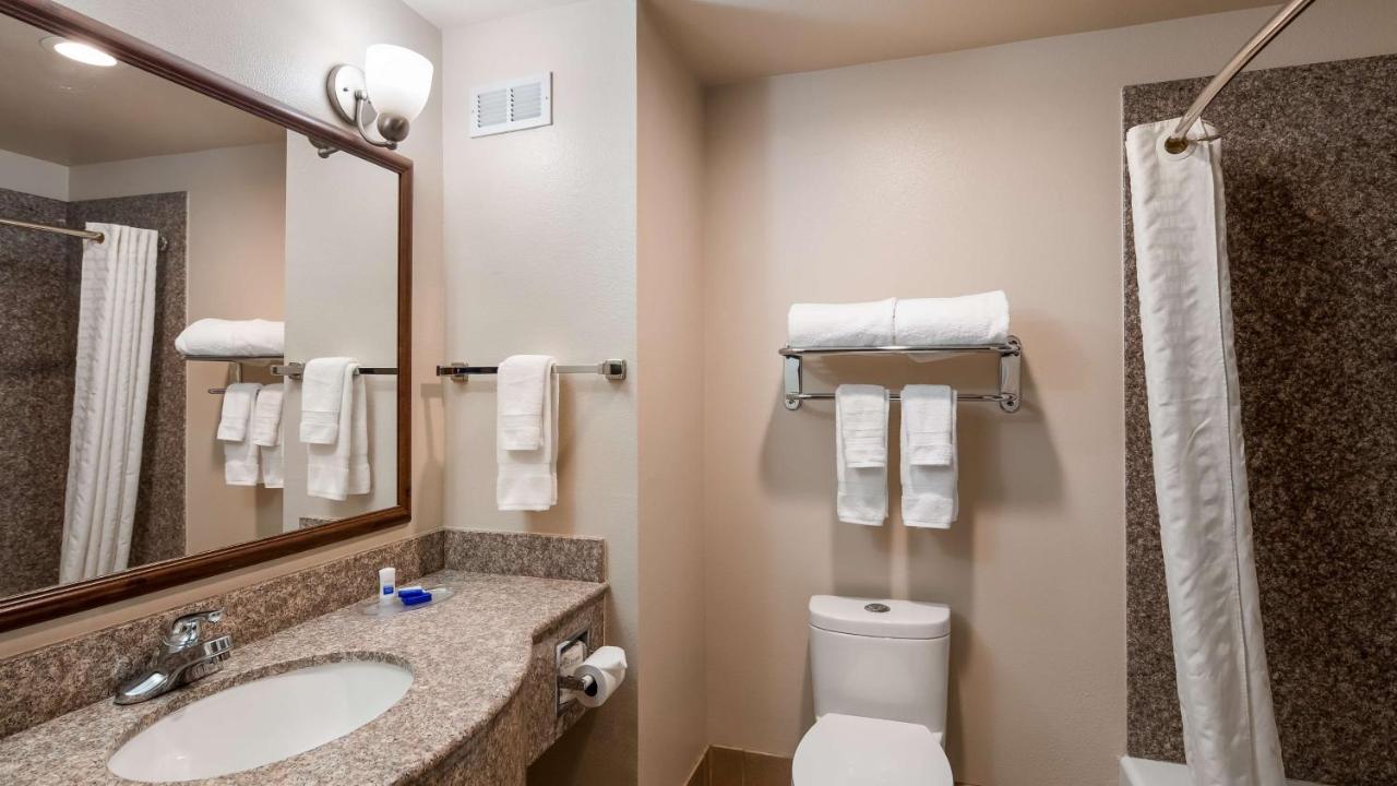 | Best Western I-5 Inn & Suites