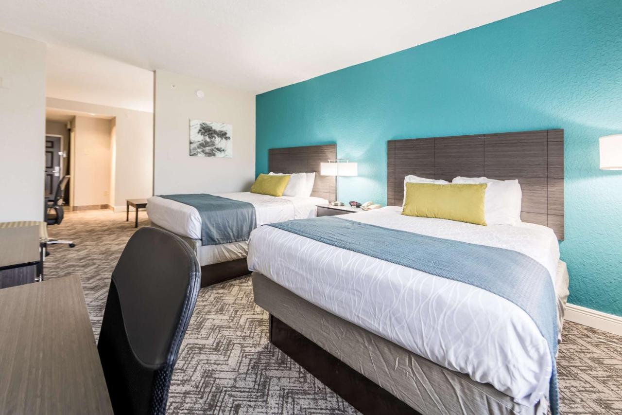 | Best Western Plus Sebastian Hotel & Suites