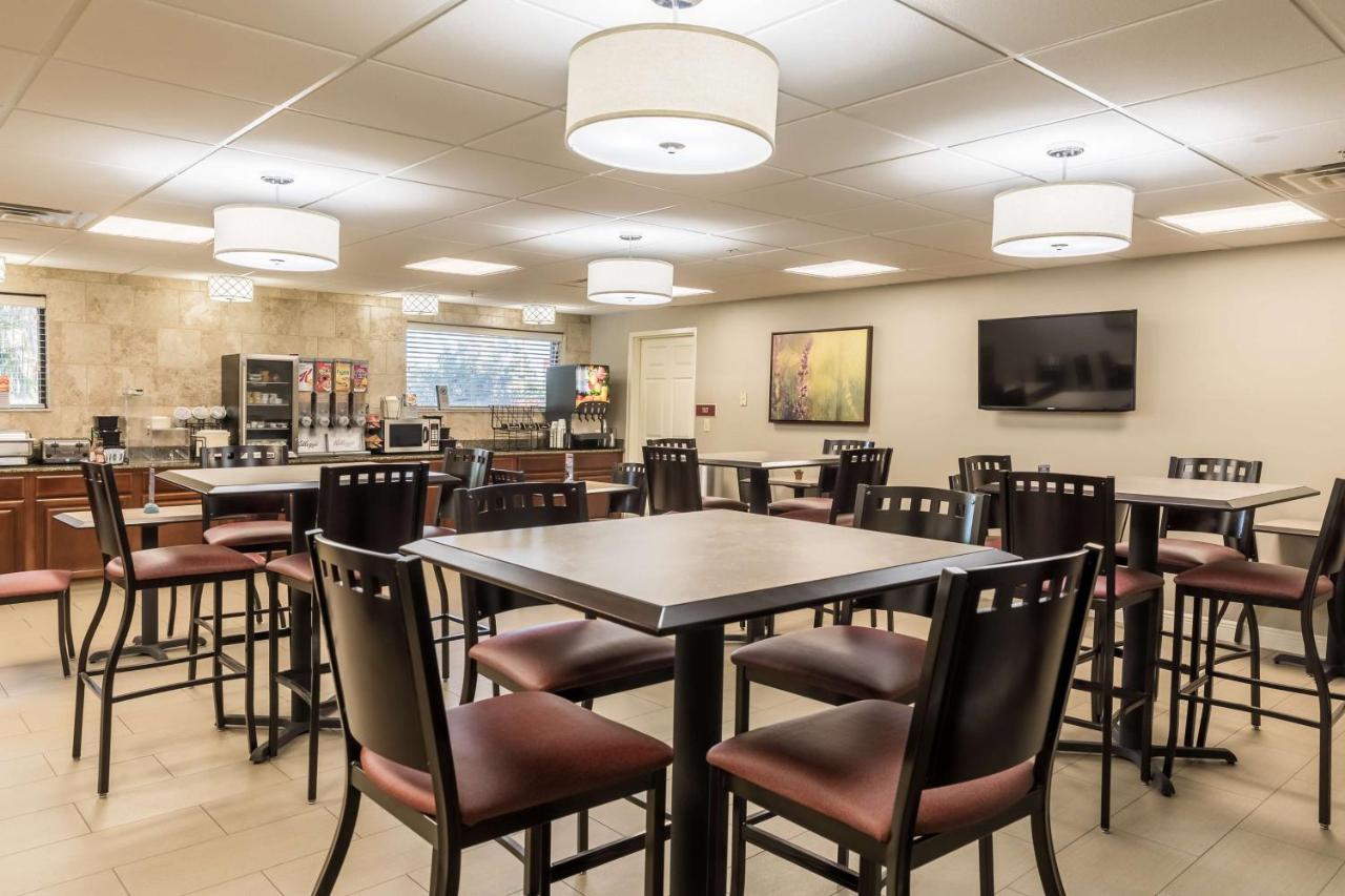 | Best Western Plus Sebastian Hotel & Suites