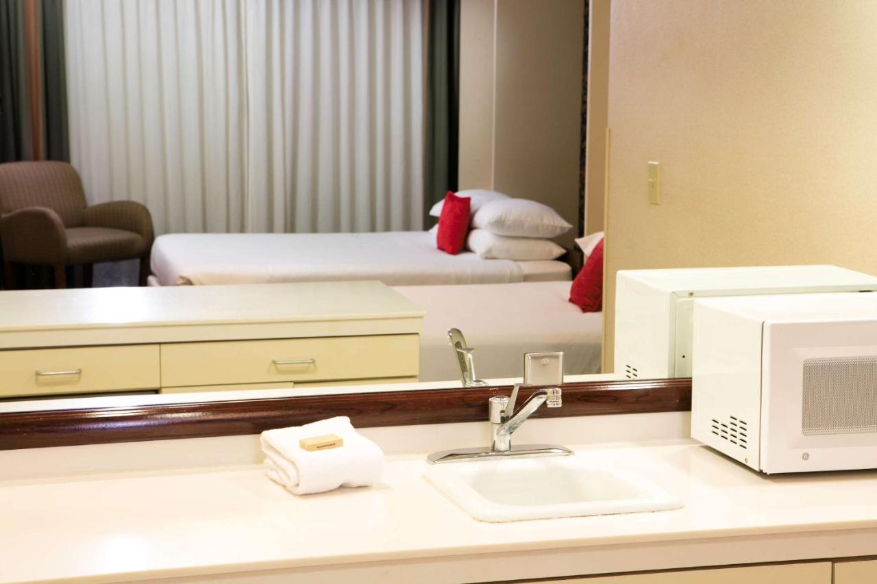 Junior Suite at Red Lion Hotel & Conference Center St. George, UT