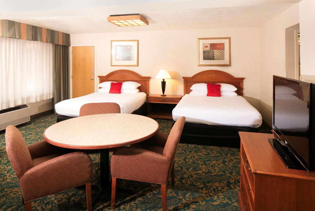 Junior Suite at Red Lion Hotel & Conference Center St. George, UT