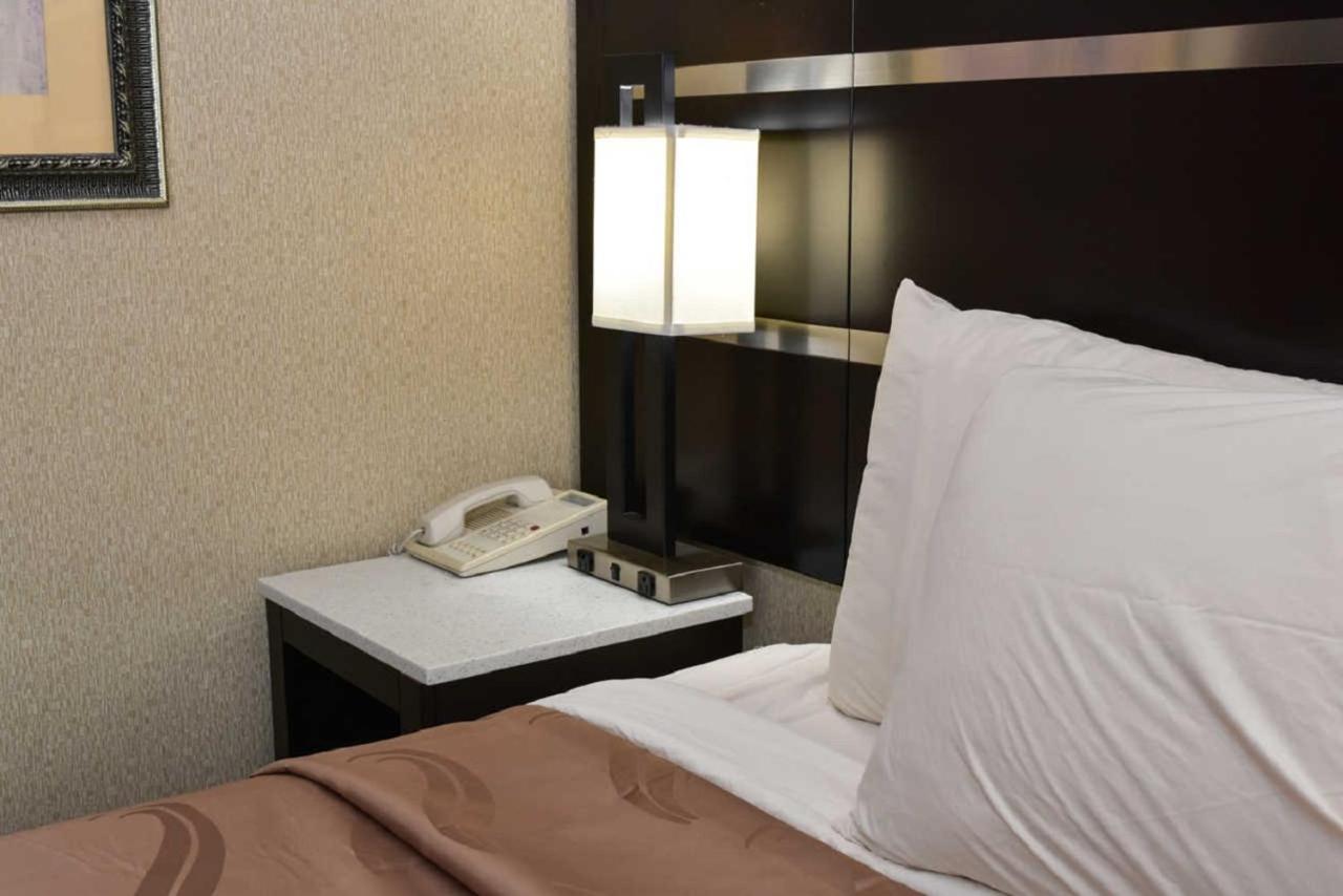 King Room - Non-Smoking at Quality Inn East Stroudsburg - Poconos