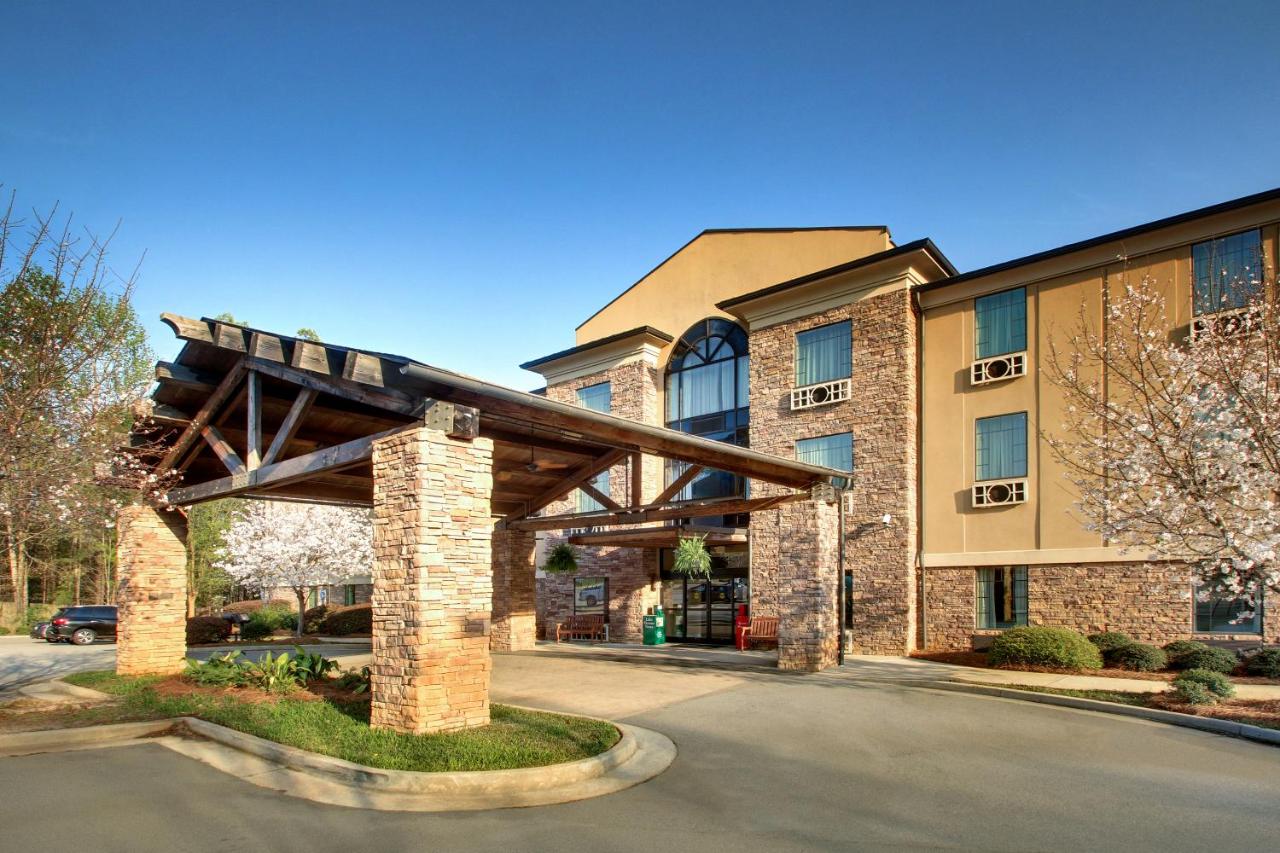| The Lodge on Lake Oconee