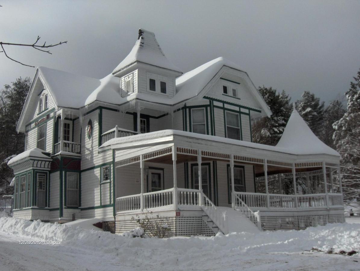 | Antique Rose Inn Windham