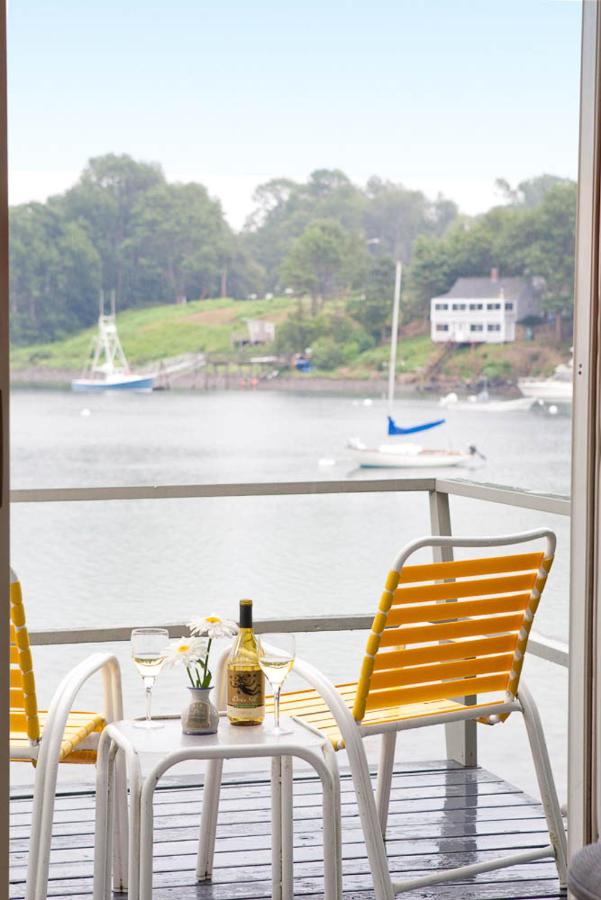 | Dockside Guest Quarters