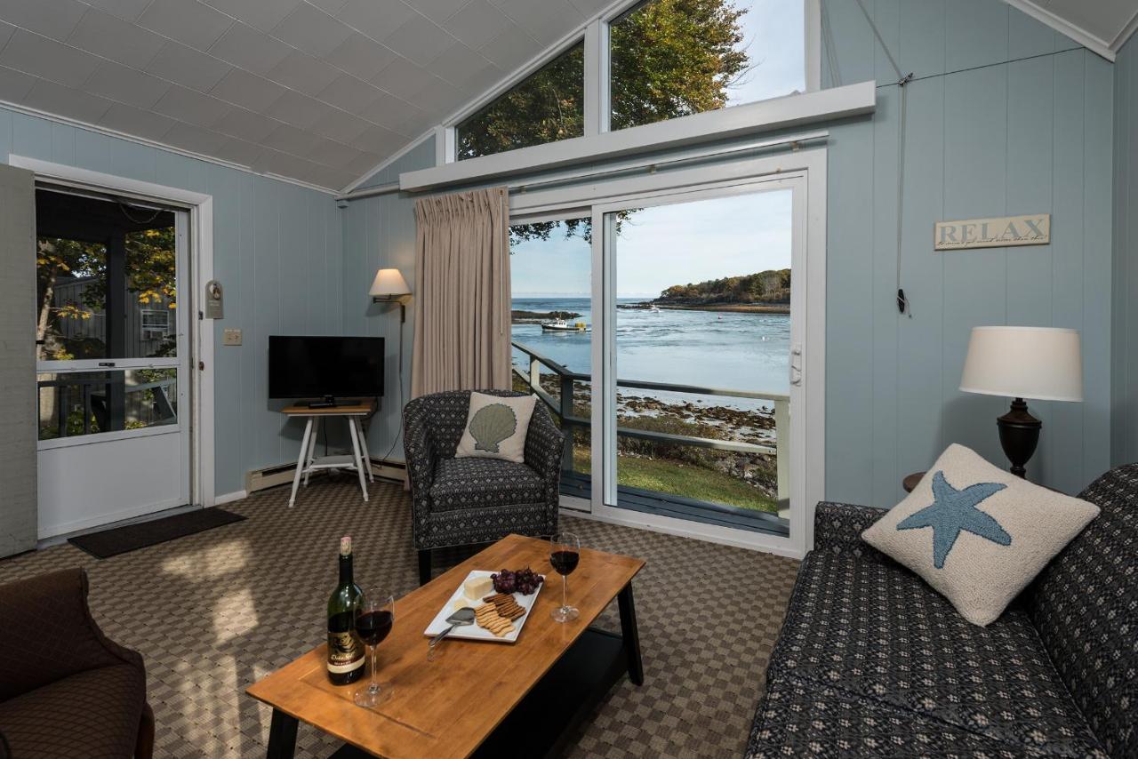 | Dockside Guest Quarters
