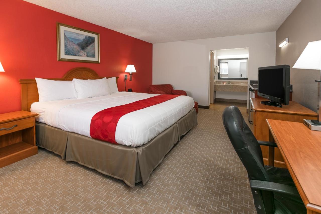 King Room - Non-Smoking at Ramada by Wyndham Odessa Near University of Texas Permian