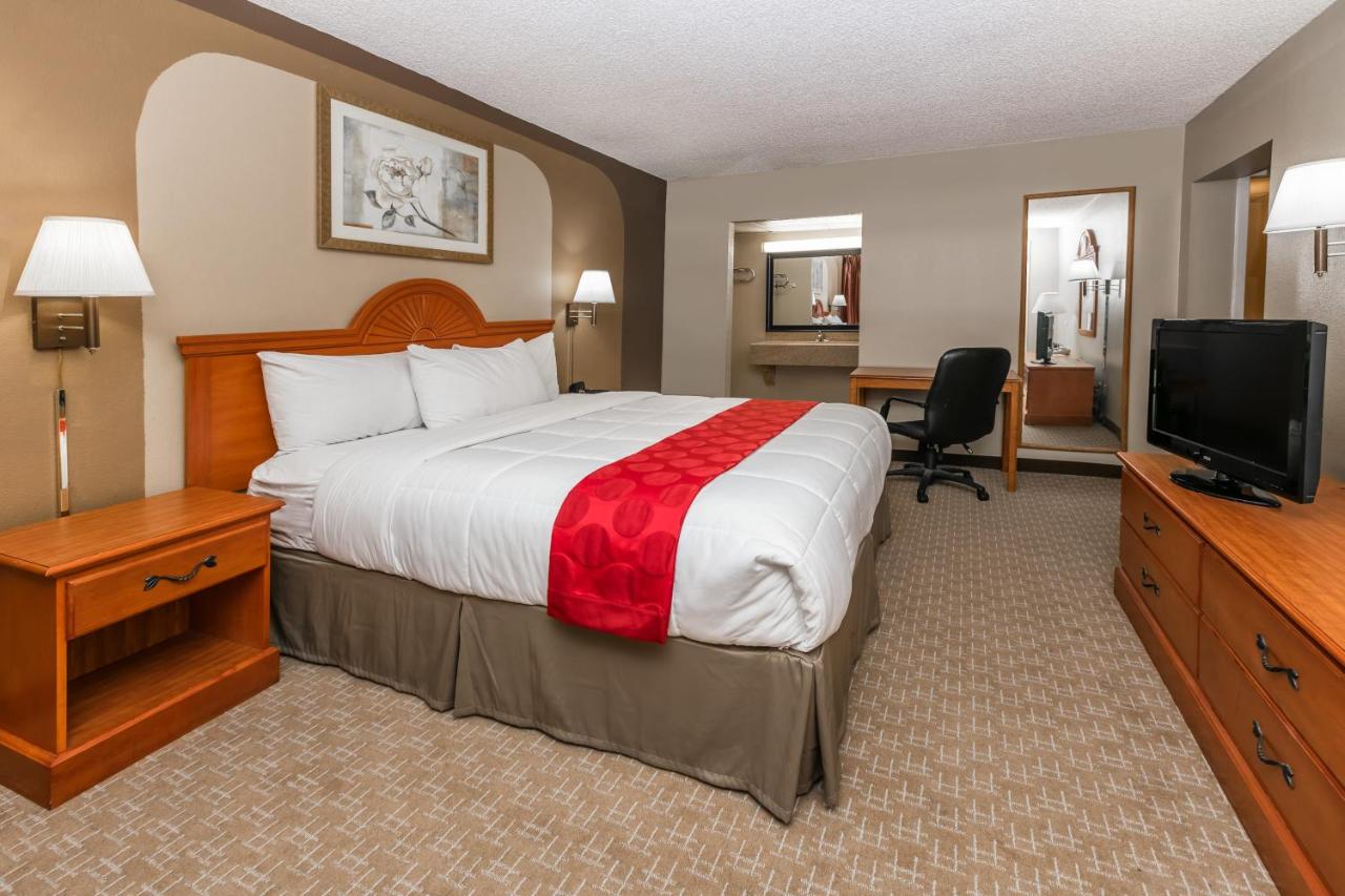 King Room - Non-Smoking at Ramada by Wyndham Odessa Near University of Texas Permian