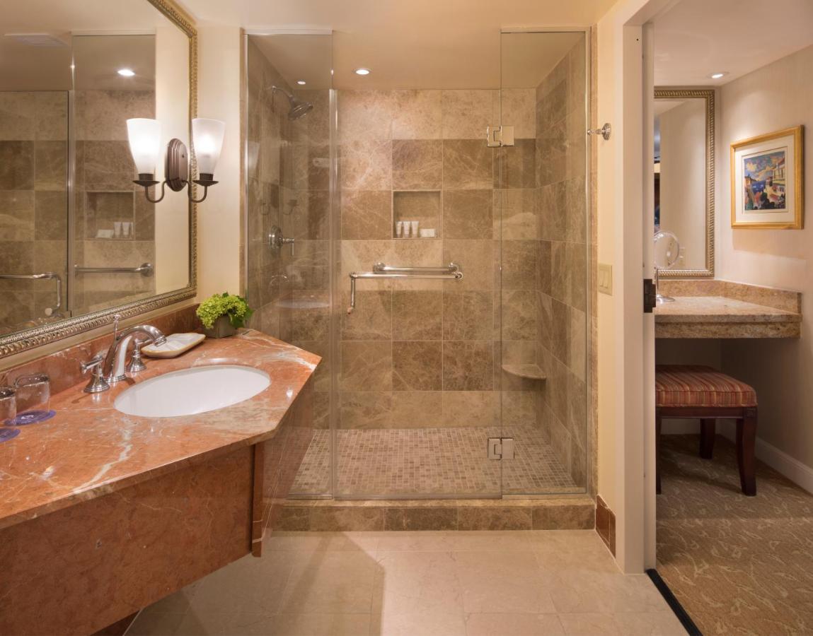 Deluxe King Room with Harbor View at Monterey Plaza Hotel & Spa