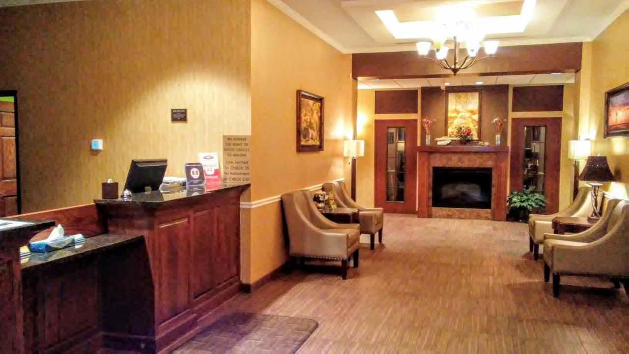  | Astoria Hotel & Suites - Glendive