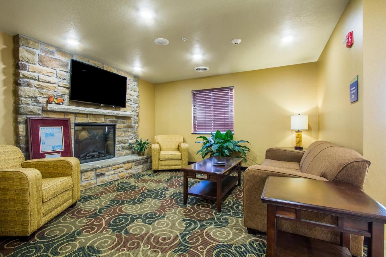 | Cobblestone Inn & Suites - Corry