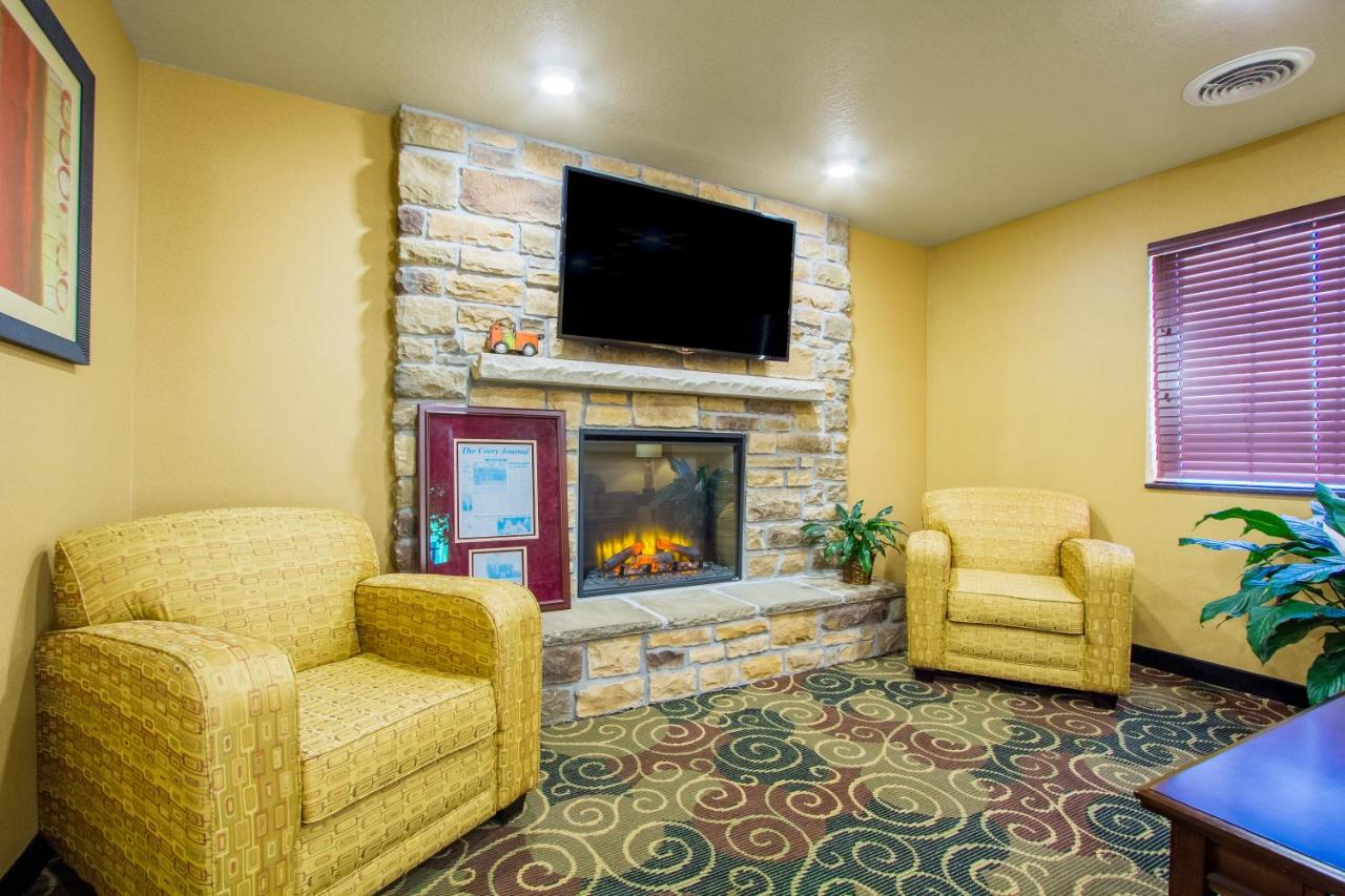 | Cobblestone Inn & Suites - Corry
