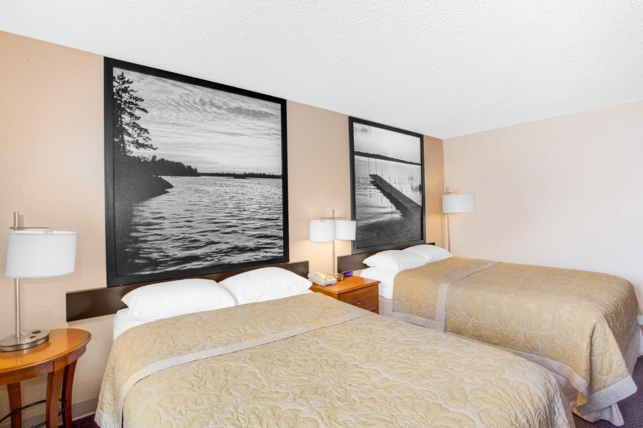 Double Room with Two Double Beds - Non-Smoking at Super 8 by Wyndham Clear Lake