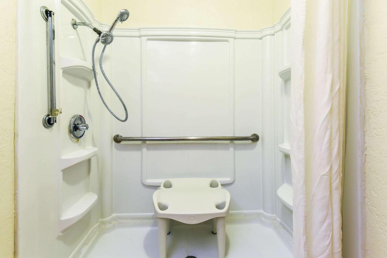Queen Room with Roll-In Shower - Mobility/Hearing Accessible - Non-Smoking at Super 8 by Wyndham Abilene North