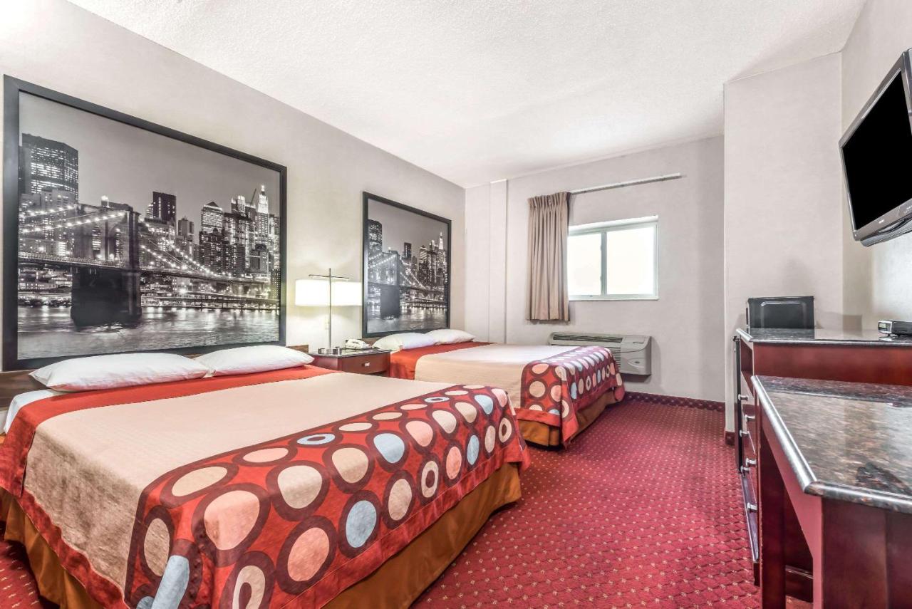 | Super 8 by Wyndham North Bergen NJ/NYC Area