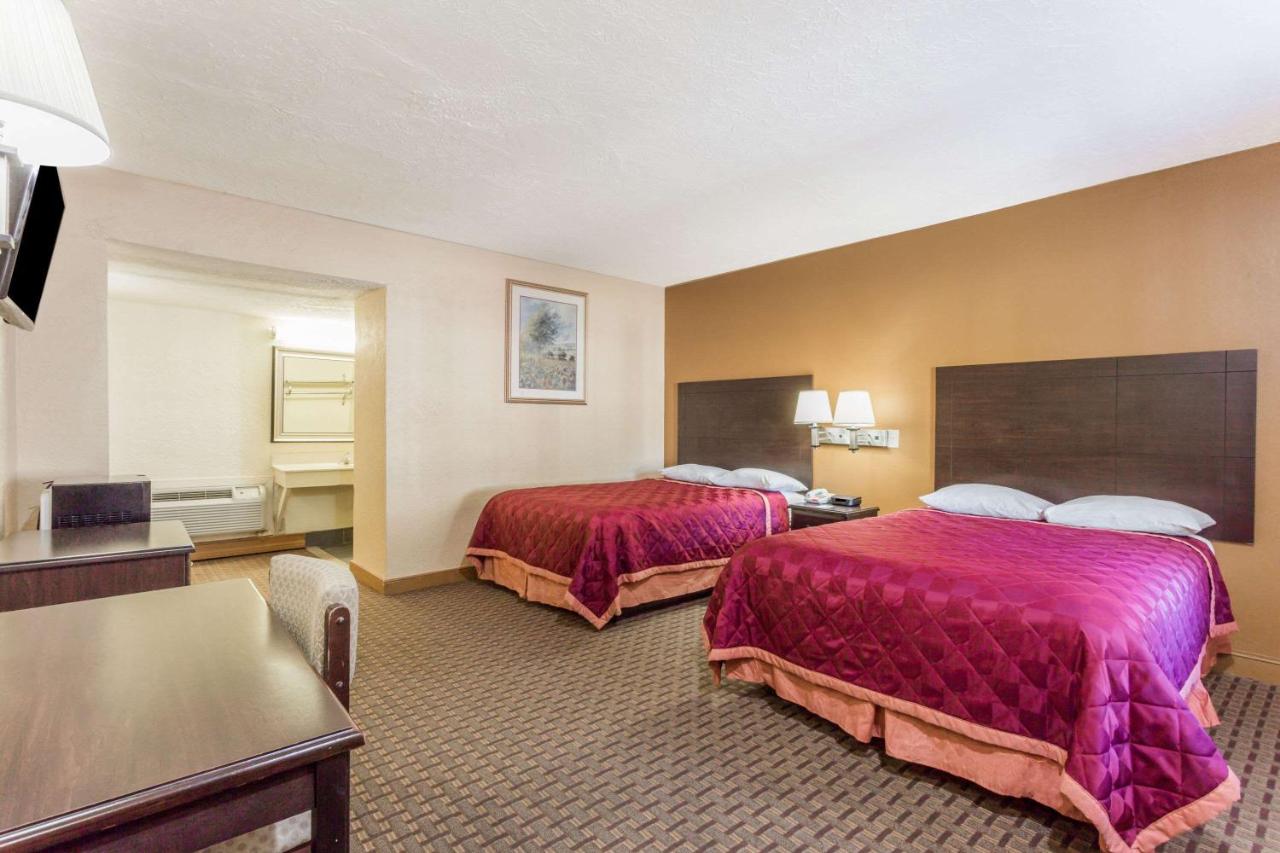 | Knights Inn Glen Allen