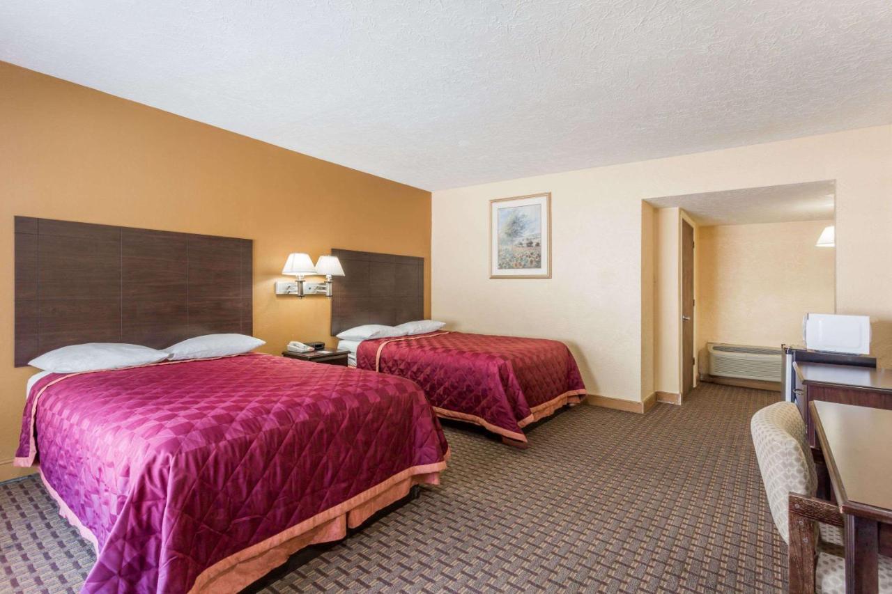 | Knights Inn Glen Allen