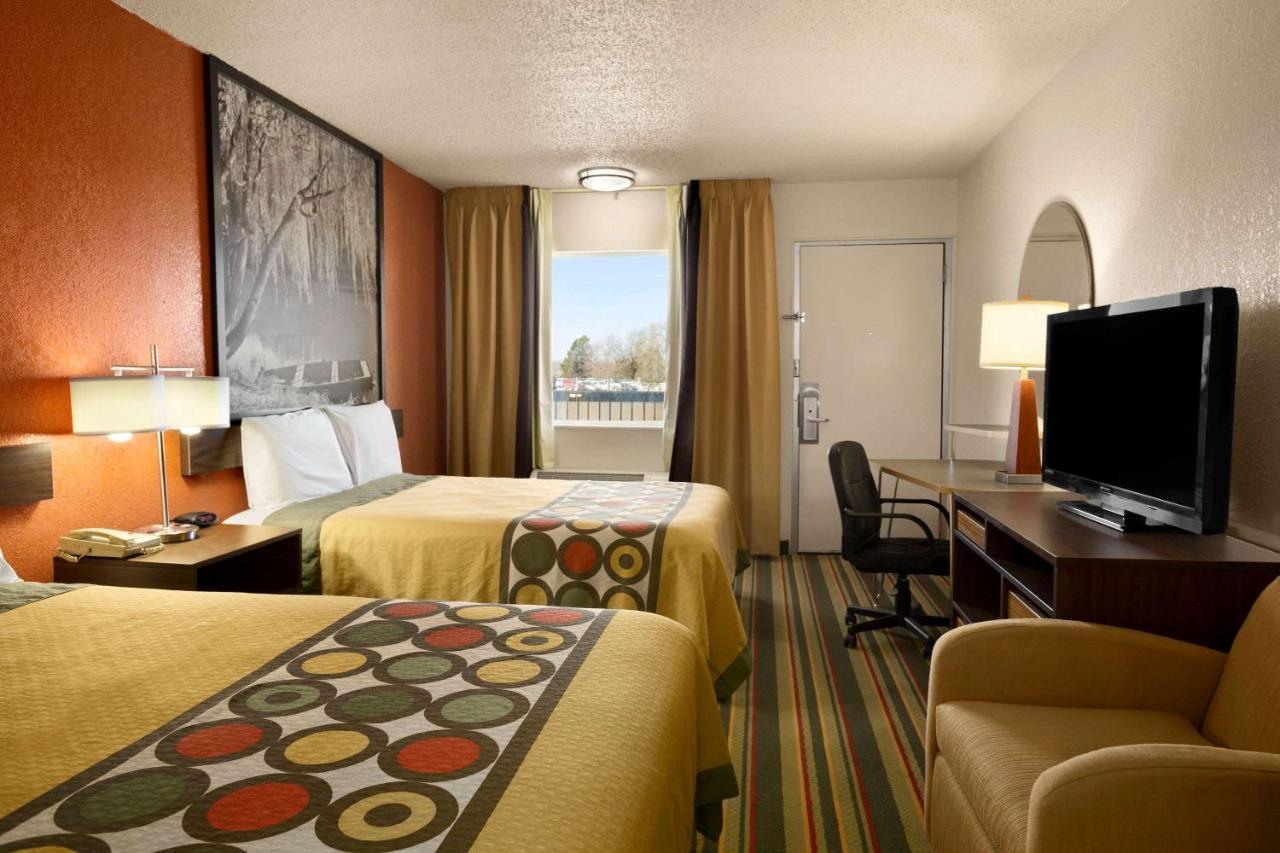 Double Room with Two Double Beds - Non-Smoking at Super 8 by Wyndham Woodward