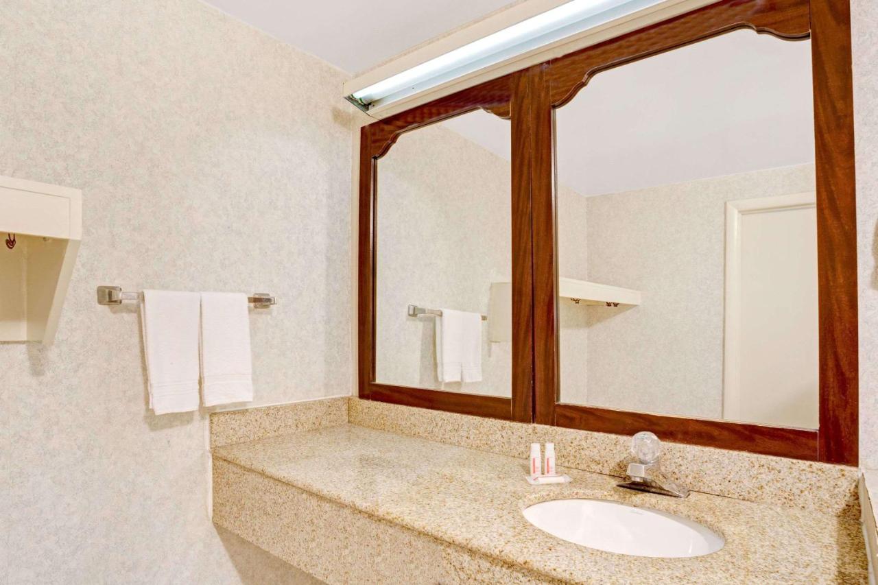 King Room - Non-Smoking at Super 8 by Wyndham Fredericksburg