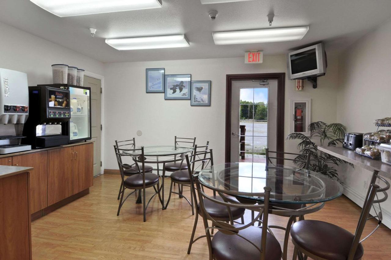  | Eagle River Microtel