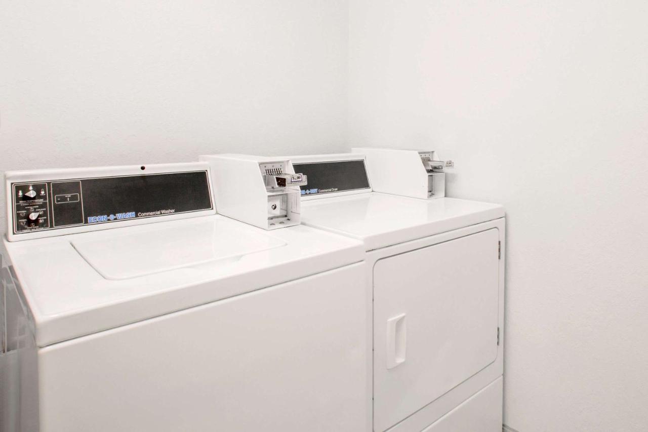 | Microtel Inn and Suites Gassaway