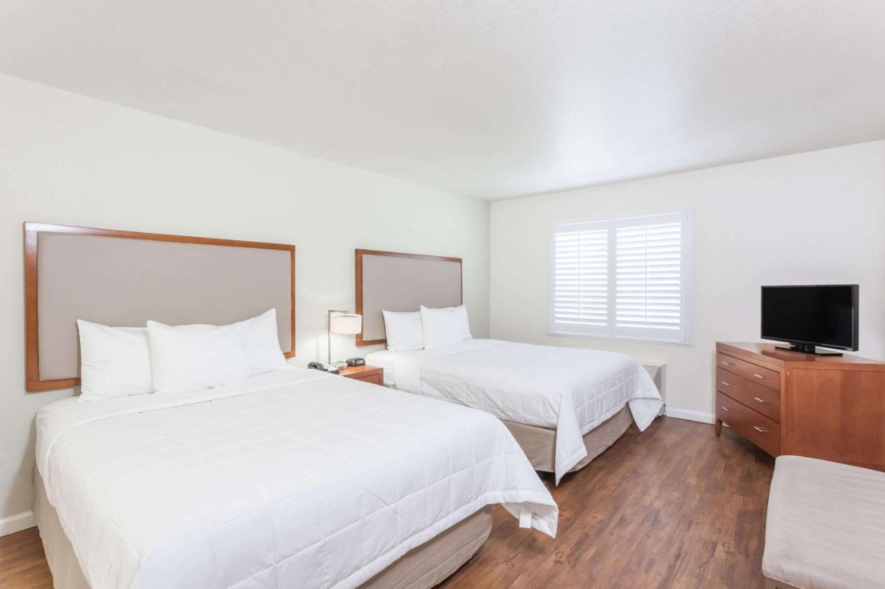 | Hawthorn Suites