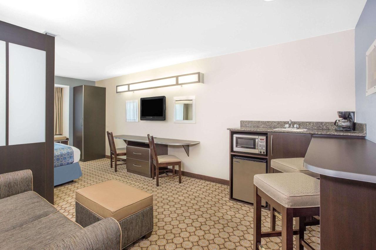 Queen Studio Suite - Non-Smoking at Microtel Inn & Suites by Wyndham San Angelo