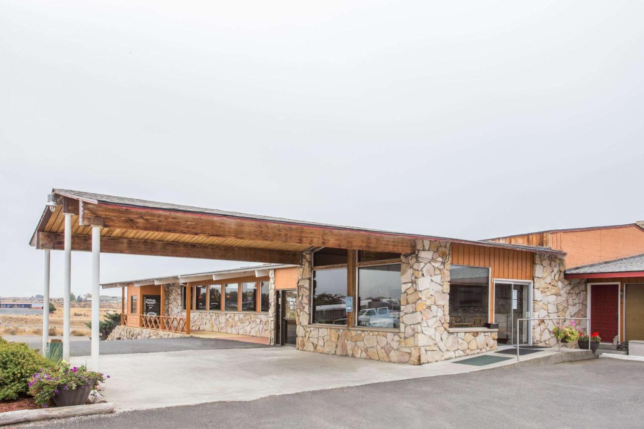 | Knights Inn Boardman