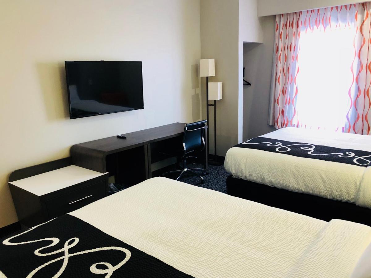 | Hotel Glenpool