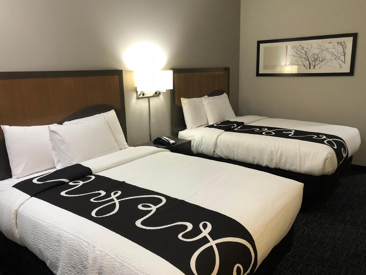 | Hotel Glenpool