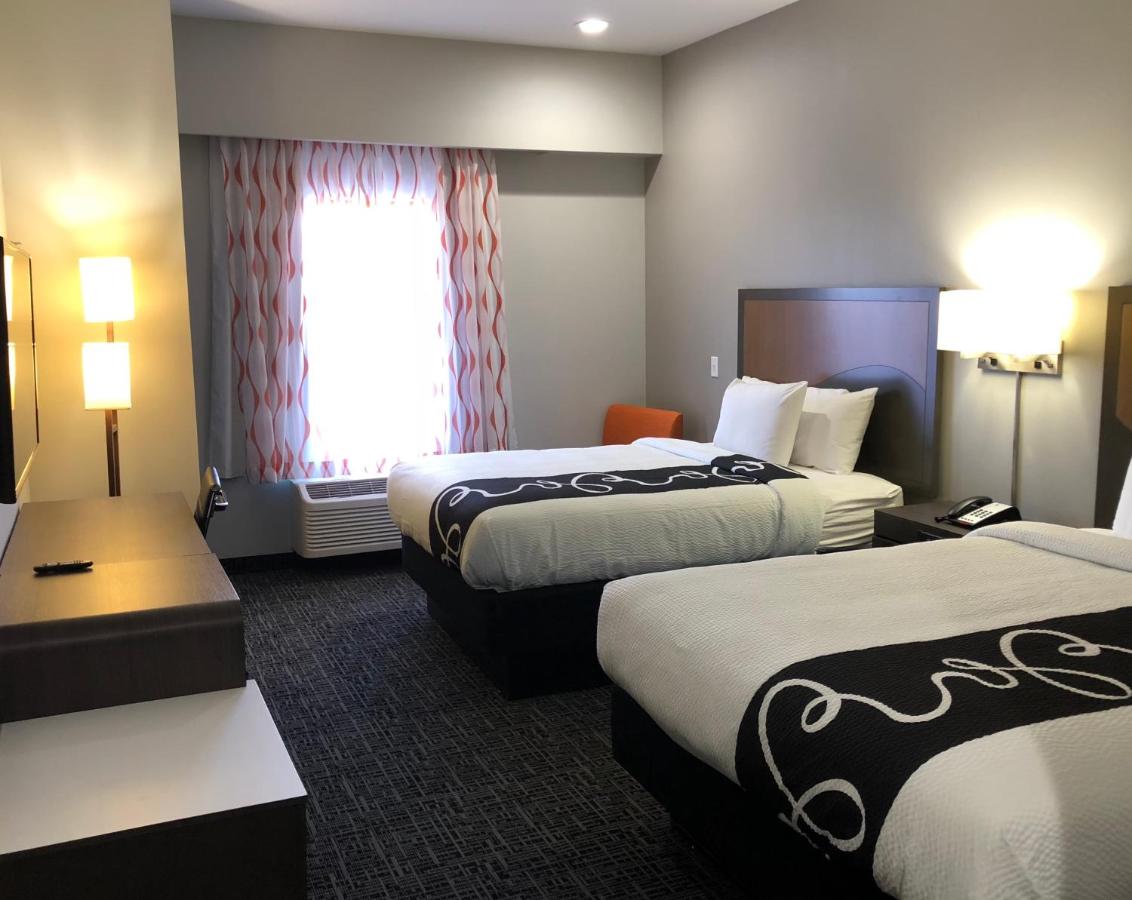 | Hotel Glenpool