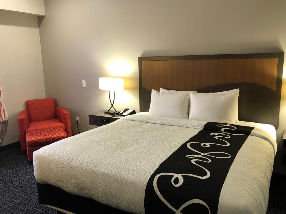 | Hotel Glenpool