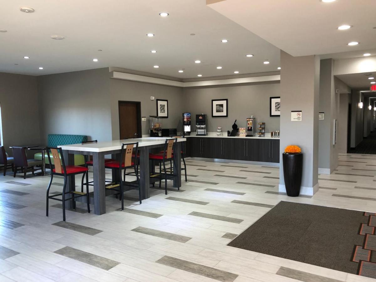| Hotel Glenpool