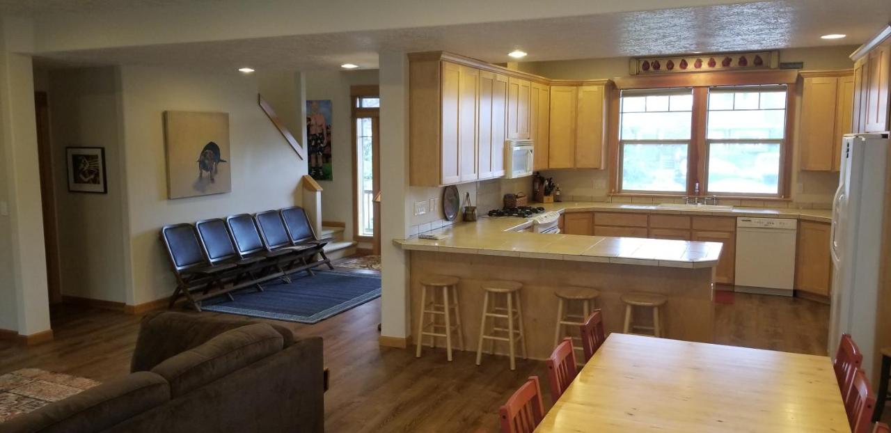 Whispering Dunes Five-Bedroom House at The Waves