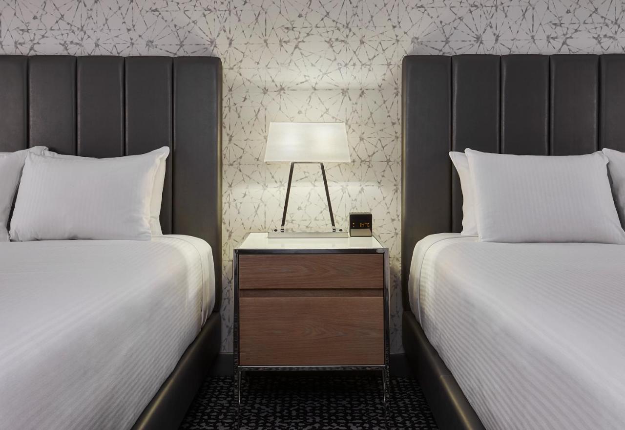 Executive Room, 2 Queens, Non-Smoking at Flamingo Las Vegas Hotel & Casino