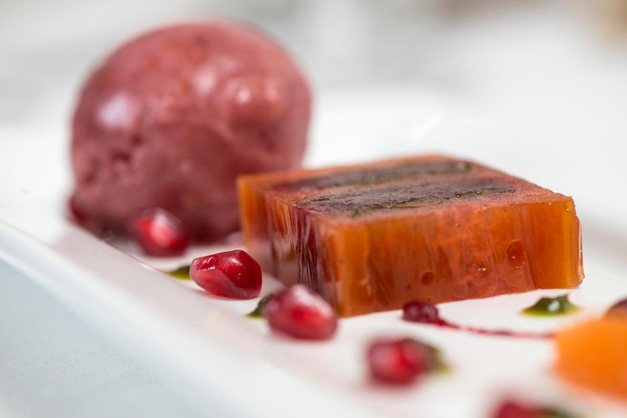 | The Lincoln Inn & Restaurant At The Covered Bridge