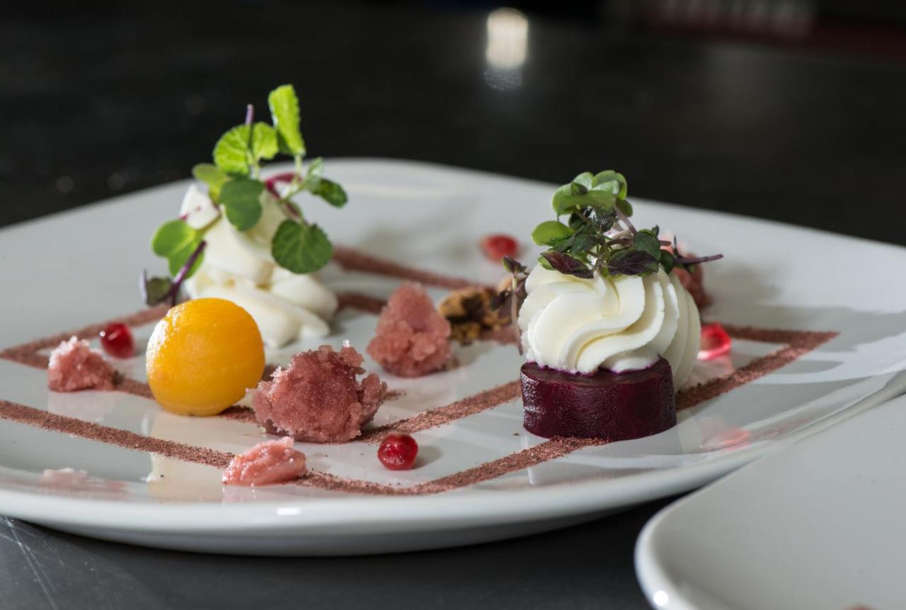 | The Lincoln Inn & Restaurant At The Covered Bridge