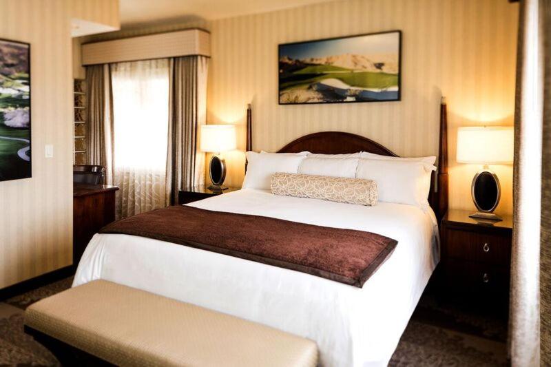 Paramount Suite at Eureka Casino Resort